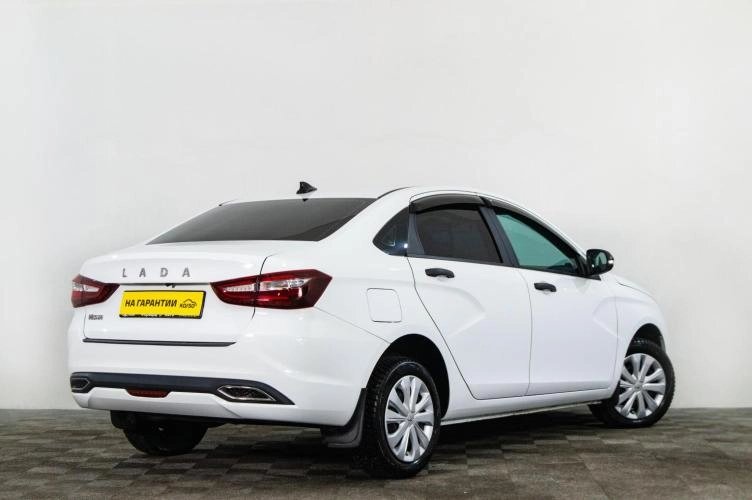 ВАЗ (LADA) Vesta 4 из 6