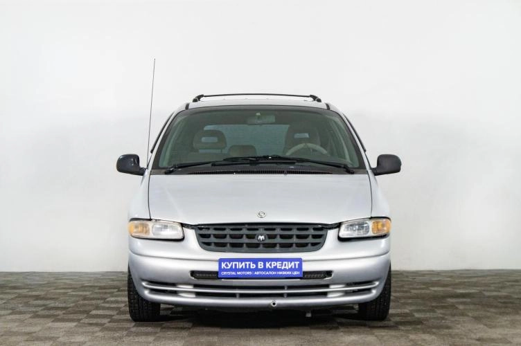 Chrysler Voyager 2 из 6