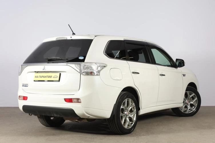 Mitsubishi Outlander 6 из 6