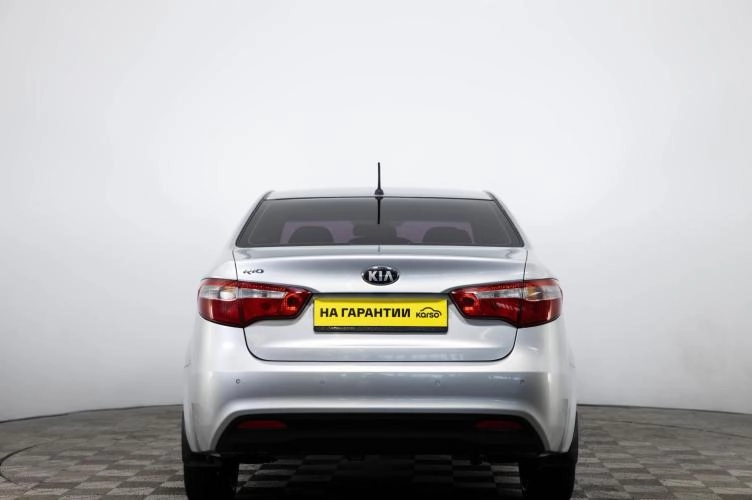 KIA Rio 5 из 6