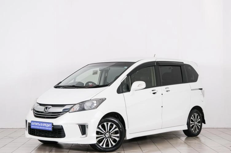 Honda Freed 3 из 6
