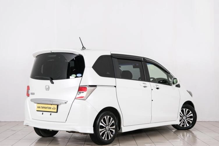 Honda Freed 6 из 6