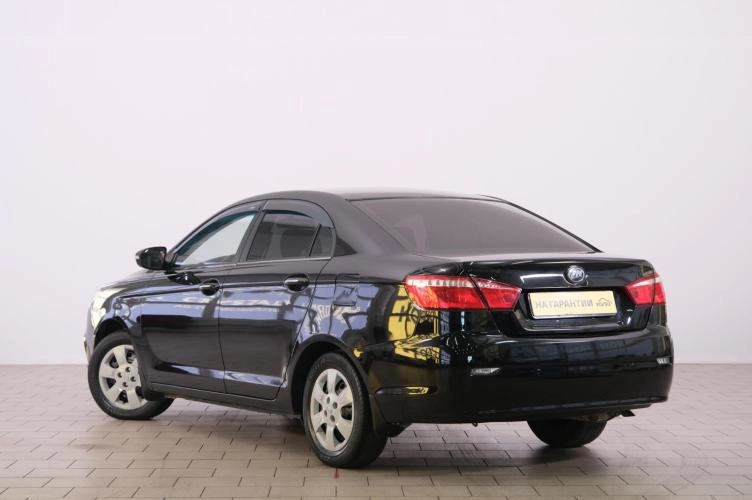 LIFAN Solano 4 из 6