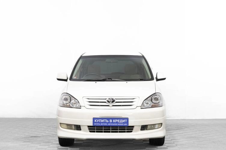Toyota Ipsum 2 из 6
