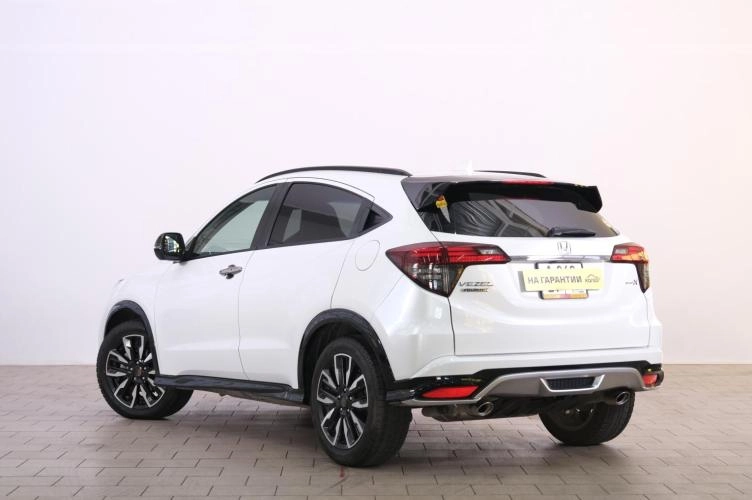 Honda Vezel 4 из 6