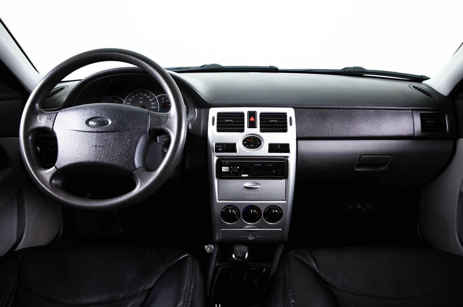 ВАЗ (LADA) Priora 12 из 20
