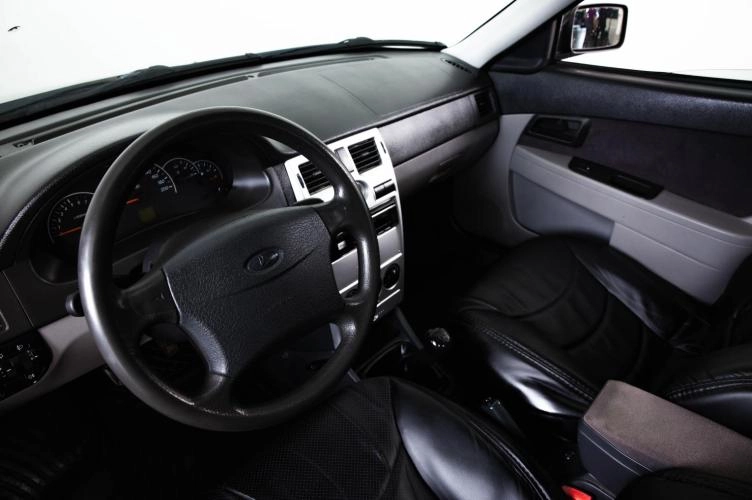 ВАЗ (LADA) Priora 7 из 20