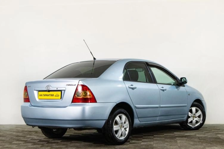 Toyota Corolla 4 из 6