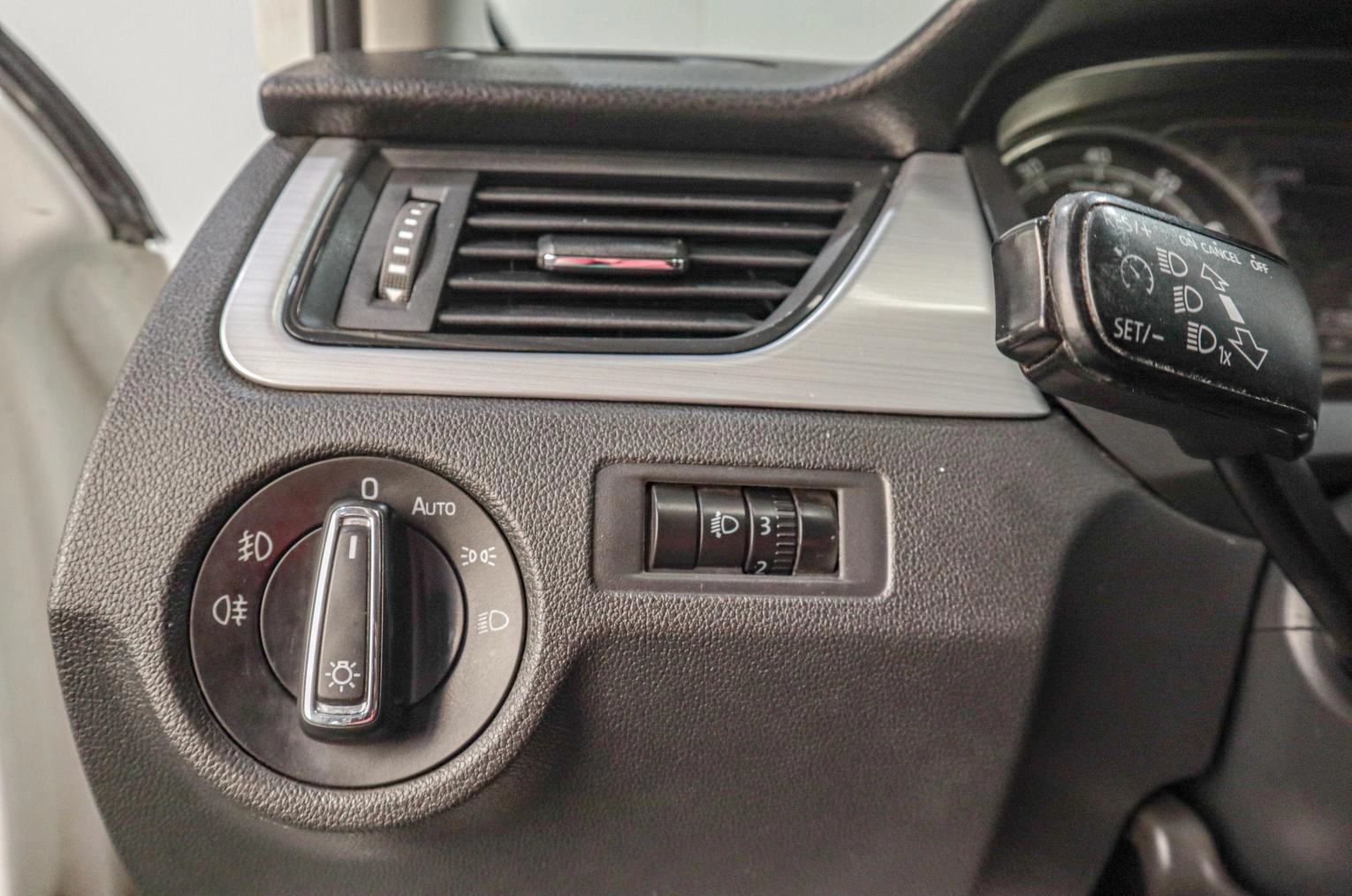 Skoda Rapid 10 из 16