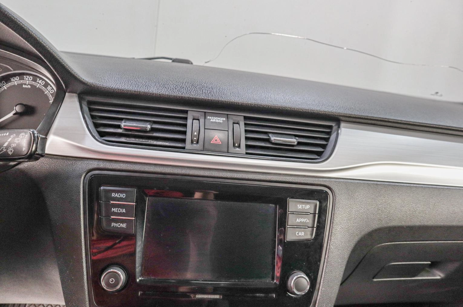 Skoda Rapid 12 из 16