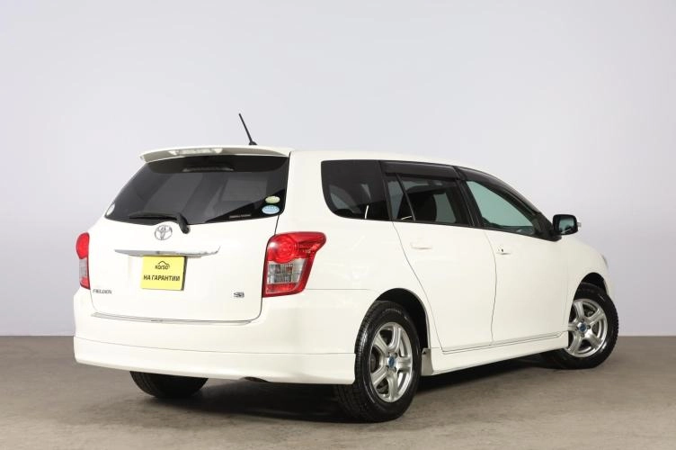 Toyota Corolla Fielder 6 из 6