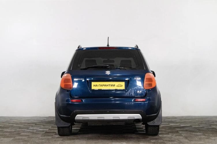 Suzuki SX4 5 из 6