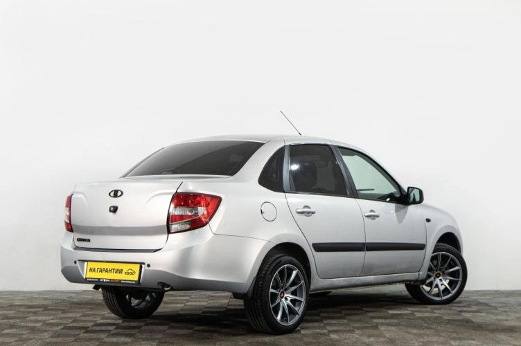ВАЗ (LADA) Granta 6 из 6