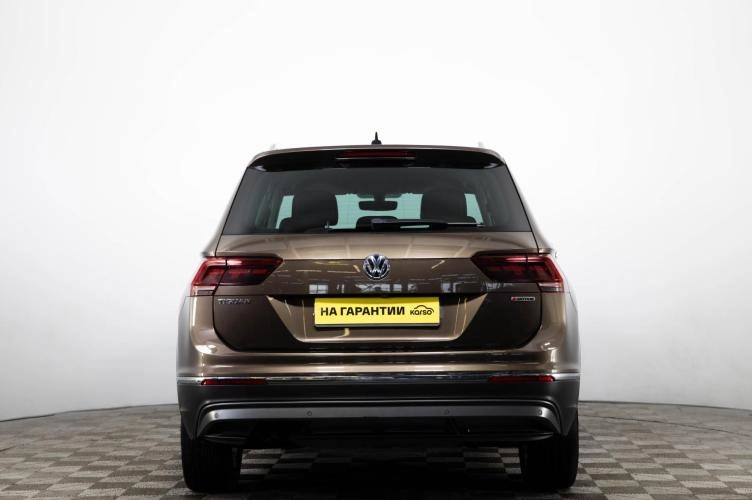 Volkswagen Tiguan 5 из 6