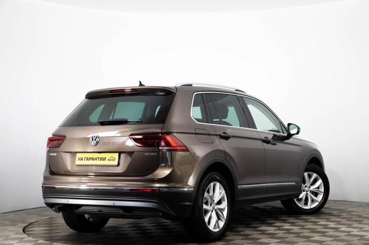 Volkswagen Tiguan 4 из 6
