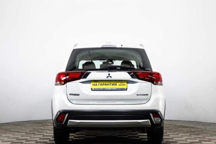 Mitsubishi Outlander 5 из 6