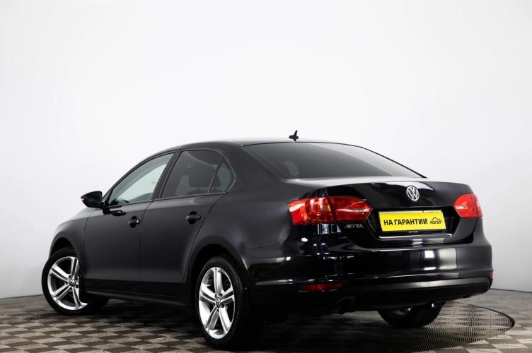 Volkswagen Jetta 6 из 6