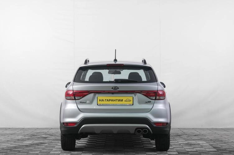 KIA Rio X-Line 5 из 6
