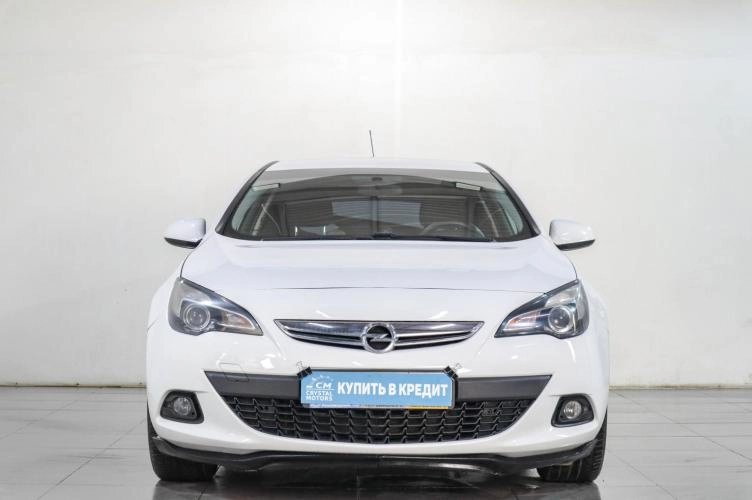 Opel Astra GTC 2 из 6