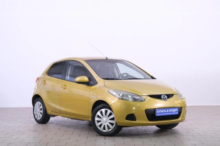 Mazda 2 1 из 6