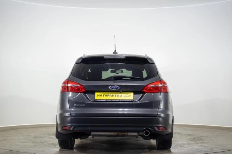 Ford Focus 5 из 6