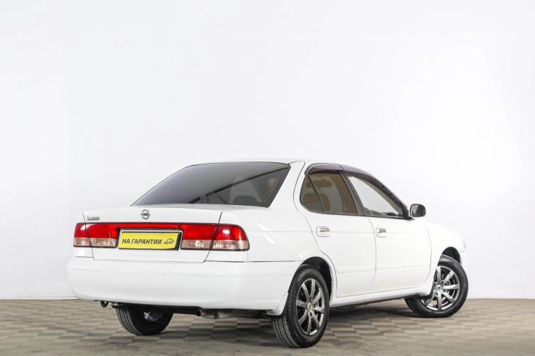 Nissan Sunny 6 из 6