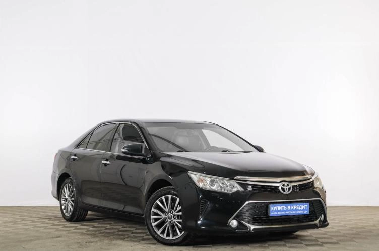 Toyota Camry 1 из 6