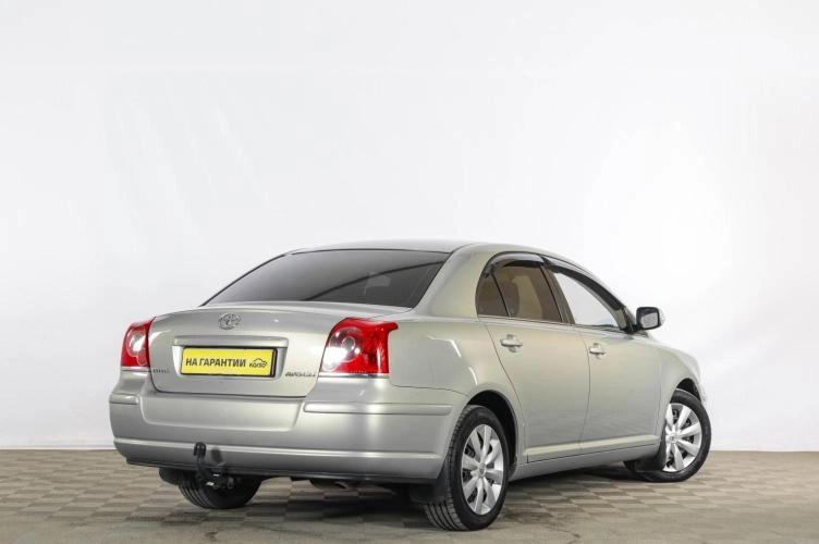 Toyota Avensis 6 из 6