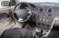 Ford Fusion 9 из 17
