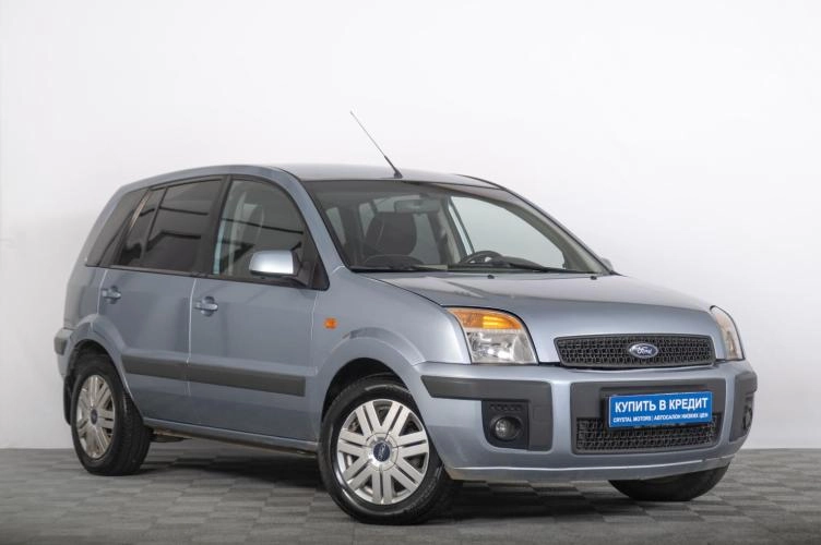 Ford Fusion 1 из 6