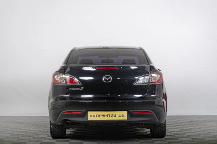 Mazda 3 4 из 6