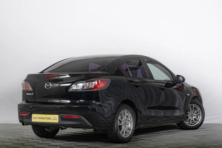Mazda 3 6 из 6