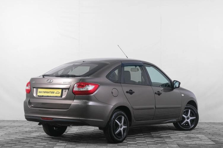 ВАЗ (LADA) Granta 6 из 6