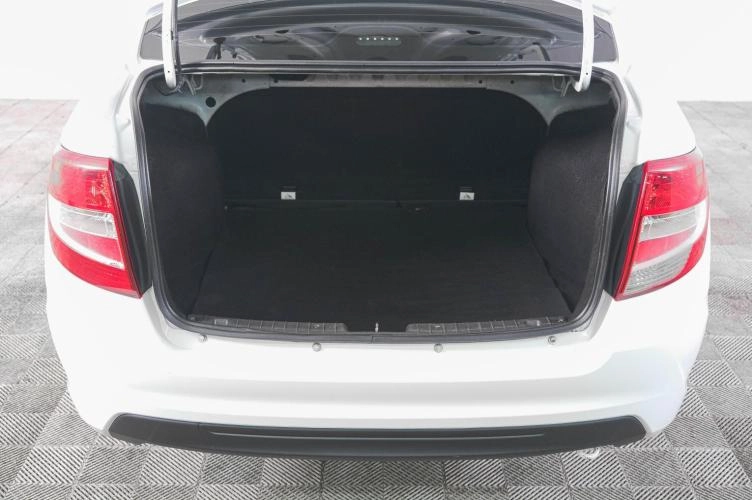 ВАЗ (LADA) Granta 7 из 21