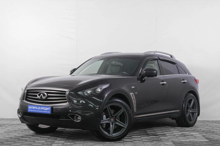 Infiniti QX70 3 из 6