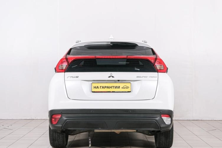 Mitsubishi Eclipse Cross 5 из 6