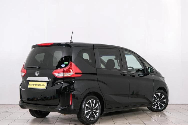 Honda Freed 6 из 6