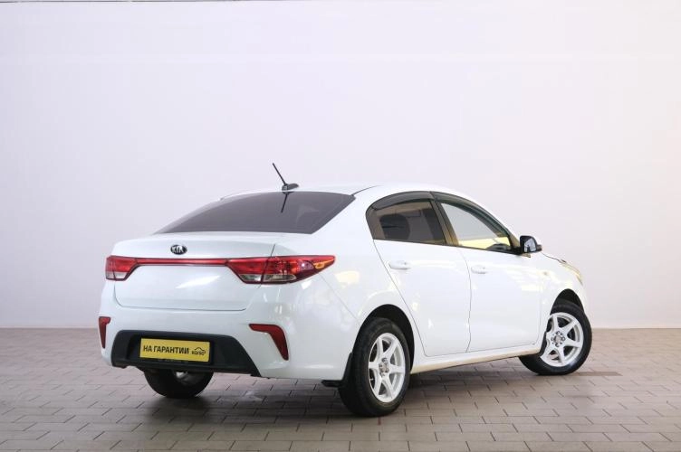 KIA Rio 6 из 6