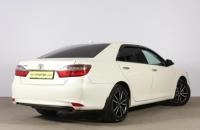 Toyota Camry 6 из 18