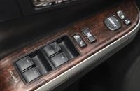 Toyota Camry 15 из 18