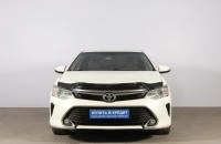 Toyota Camry 2 из 18