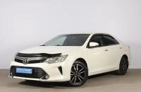Toyota Camry 3 из 18