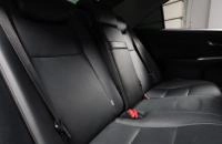 Toyota Camry 16 из 18