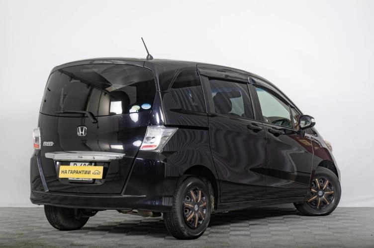 Honda Freed 6 из 6