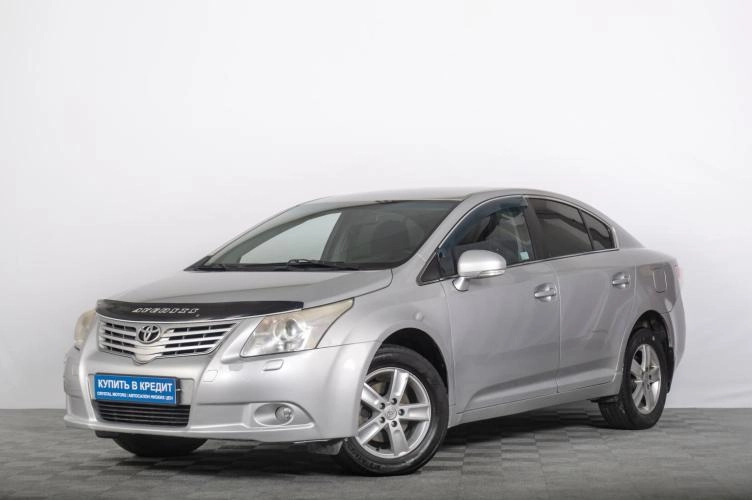Toyota Avensis 2 из 6