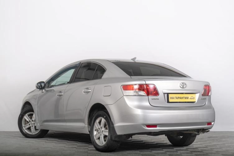 Toyota Avensis 5 из 6