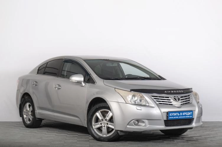 Toyota Avensis 1 из 6