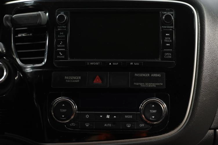 Mitsubishi Outlander 10 из 16
