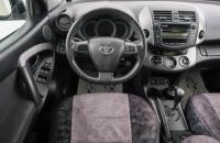 Toyota RAV4 14 из 23