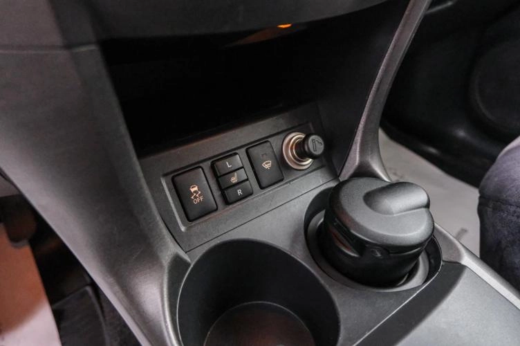 Toyota RAV4 18 из 23